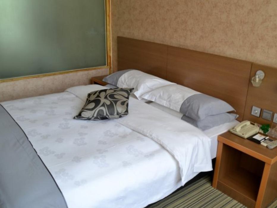 Super 8 By Wyndham Urumqi Mei Hao Luaran gambar